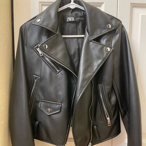 Zara faux leather moto jacket EUC